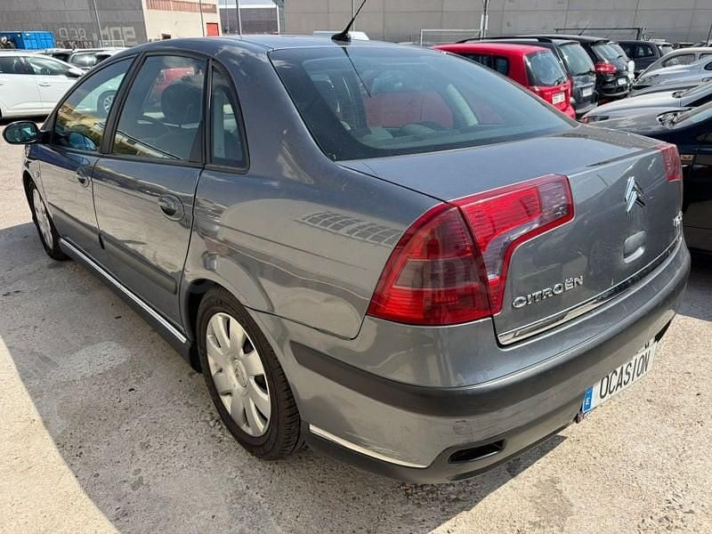 Usado Citroën C5 110 CV (80 kW) 2005 Gris / plata Berlina