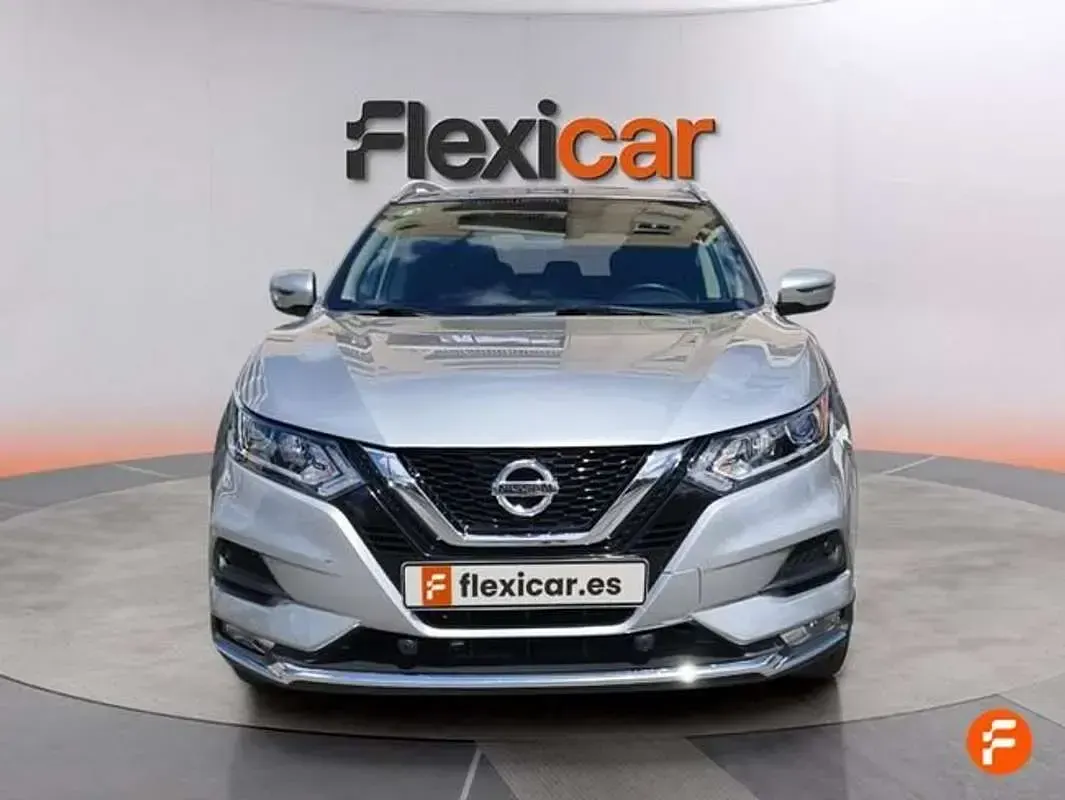Usado Nissan Qashqai Acenta 140 CV (102 kW) 2019 Gris SUV