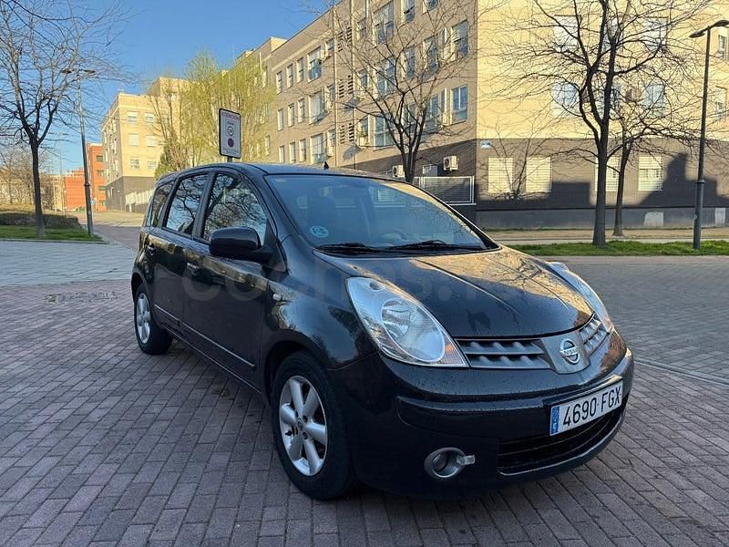 Usado Nissan Note Acenta 88 CV (64 kW) 2007 Negro Utilitario