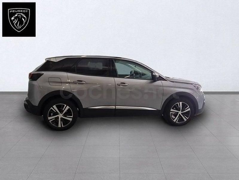 Usado Peugeot 3008 Allure 130 CV (95 kW) 2019 Gris SUV