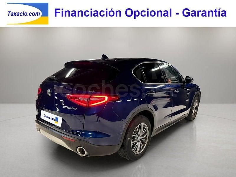 Usado Alfa Romeo Stelvio Super 210 CV (154 kW) 2018 Azul SUV