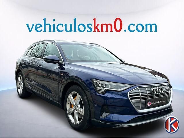 Usado Audi e-tron Advanced Plus 300 kW (408 CV) 2023 Azul SUV