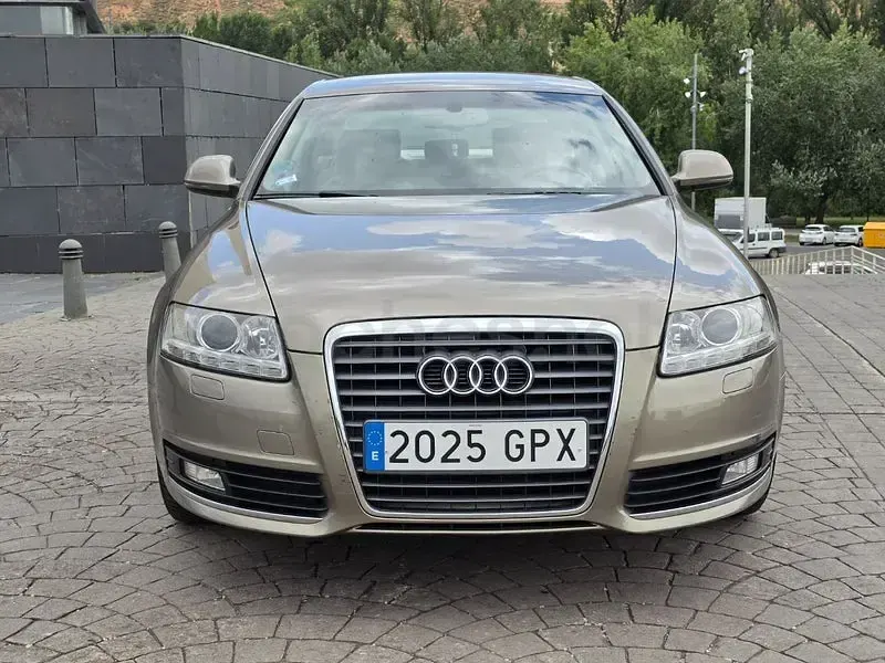 Usado Audi A6 170 CV (125 kW) 2009 Beige Berlina