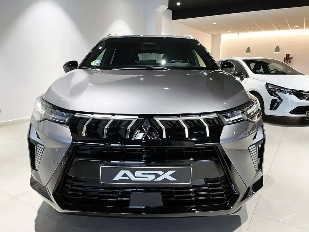 Ny Mitsubishi ASX Motion 140 HK (102 kW) 2025 Grå SUV