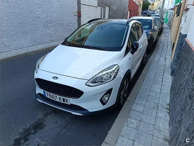 Usado Ford Fiesta Active 85 CV (62 kW) 2019 Blanco Utilitario