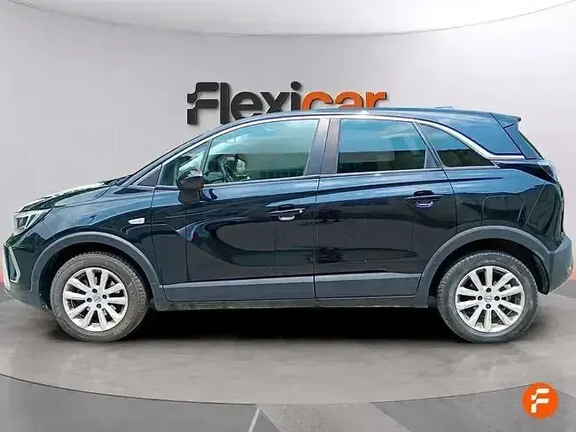 Usado Opel Crossland Business Elegance 120 CV (88 kW) 2020 Negro SUV