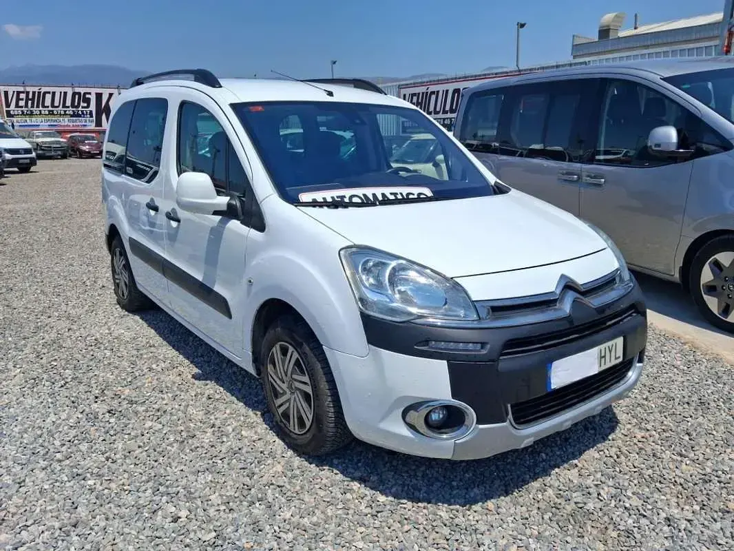 Usado Citroën Berlingo XTR 92 CV (67 kW) 2014 Monovolumen