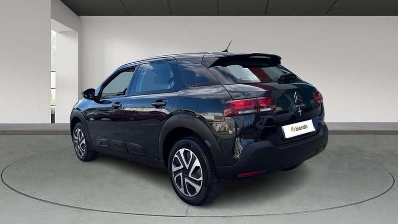 Usado Citroën C4 Cactus Feel 102 CV (75 kW) 2020 Negro Utilitario