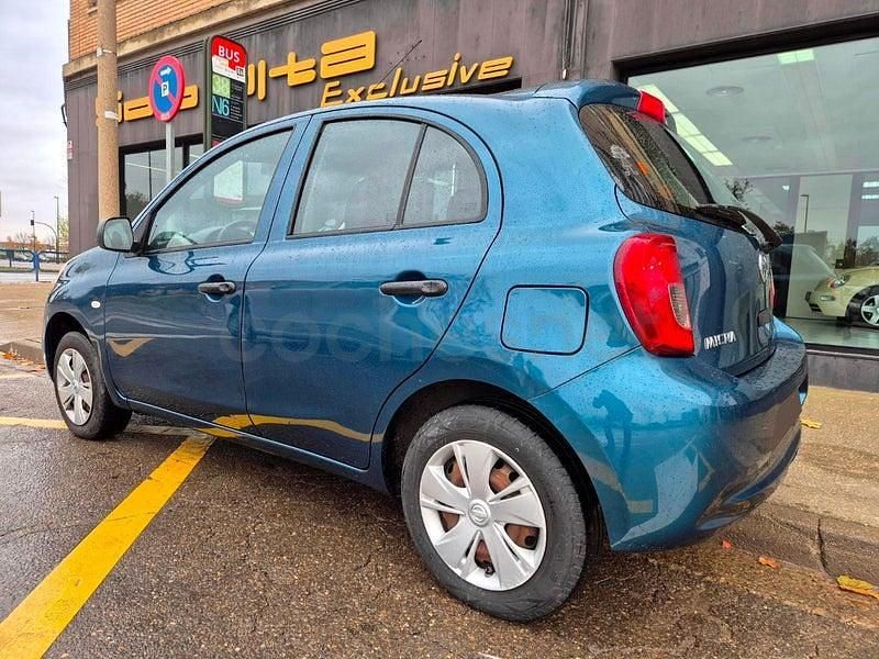 Usado Nissan Micra Visia 80 CV (58 kW) 2013 Azul Berlina