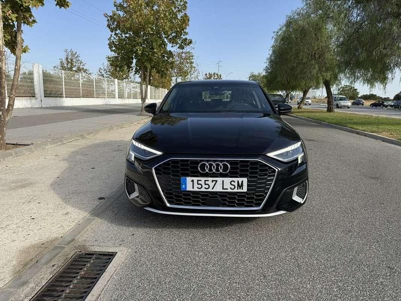 Usado Audi A3 Sportback Advanced 116 CV (85 kW) 2021 Negro Utilitario