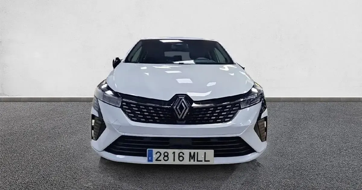 Usado Renault Clio Techno 100 CV (73 kW) 2023 Utilitario