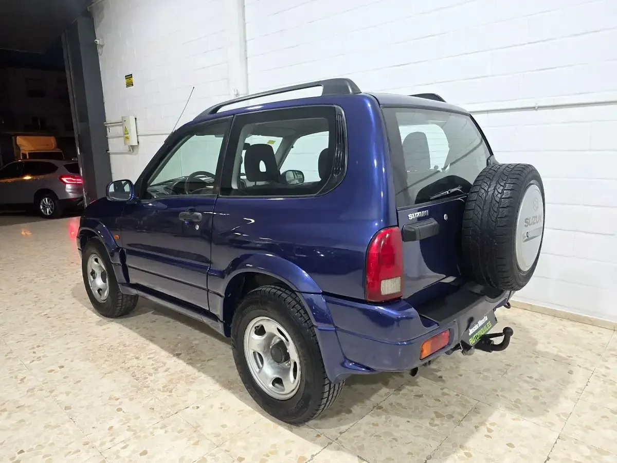 Begagnad Suzuki Grand Vitara 110 HK (80 kW) 2005 Blå SUV