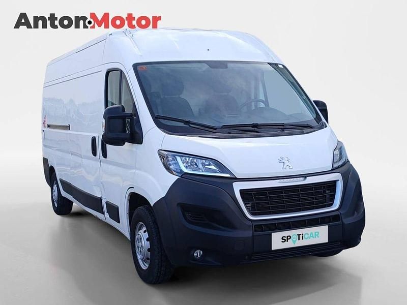 Usado Peugeot Boxer S 140 CV (102 kW) 2020 Blanco Van