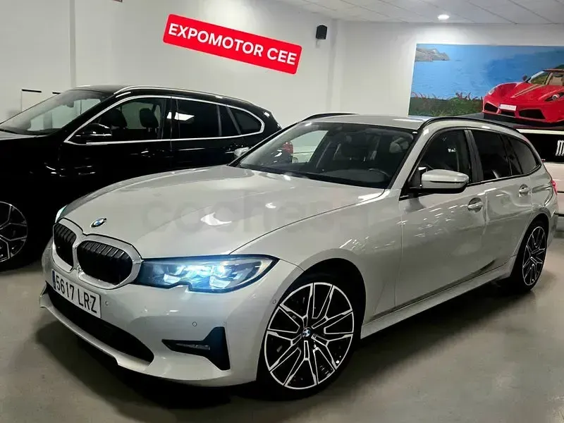 Usado BMW 320 Comfort Edition 190 CV (139 kW) 2022 Gris / plata Familiar