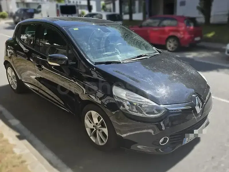 Usado Renault Clio IV Zen 90 CV (66 kW) 2016 Negro Berlina