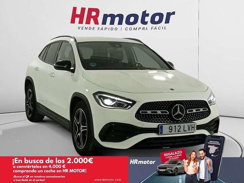 Blanco Usado 2021 Mercedes GLA180 AMG line SUV | 31.490 € (Precio justo) - Imagen 1/4