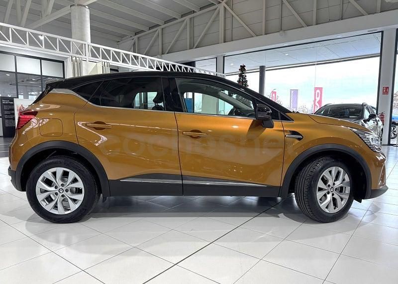 Usado Renault Captur Zen 100 CV (73 kW) 2021 Naranja SUV