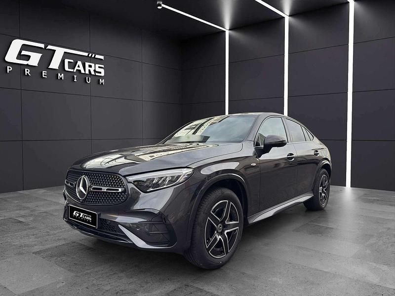 Gris Usado 2025 Mercedes GLC300e AMG Coupe | 58.900 € - Imagen 1/4