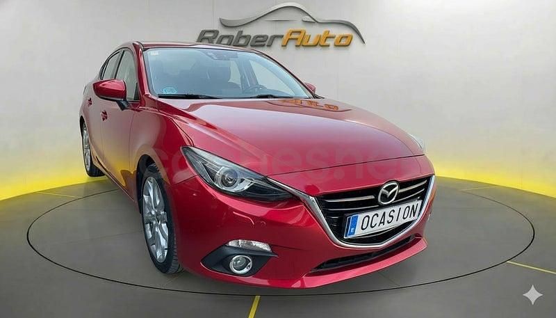 Usado Mazda 3 Luxury 150 CV (110 kW) 2016 Rojo Berlina