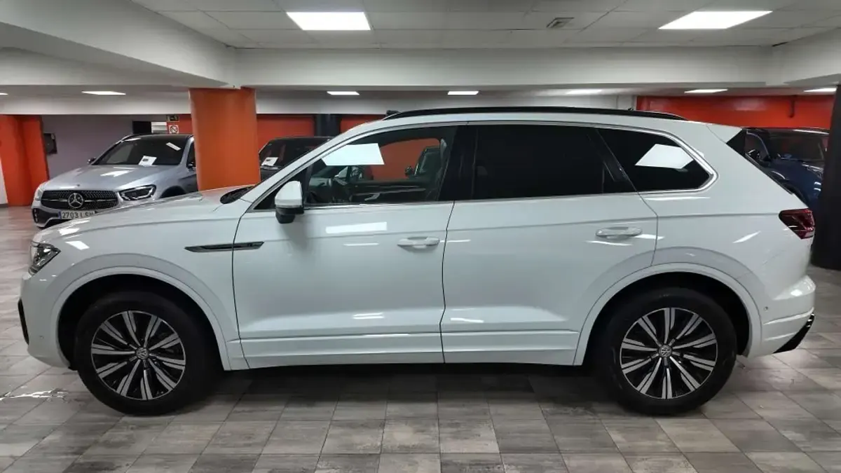 Usado VW Touareg Elegance 286 CV (210 kW) 2021 Blanco SUV