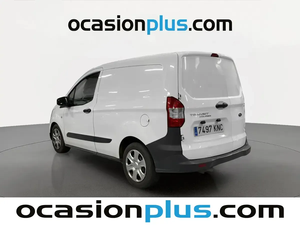 Usado Ford Transit Courier Trend 75 CV (55 kW) 2018 Blanco Van