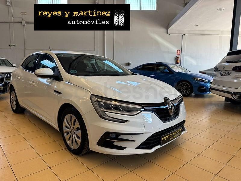 Usado Renault Mégane IV Life 115 CV (84 kW) 2021 Blanco Berlina