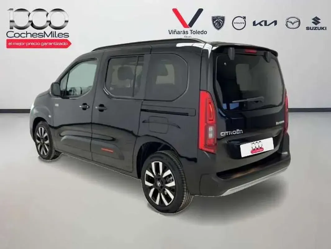 Nuevo Citroën Berlingo 131 CV (96 kW) 2025 Negro Monovolumen
