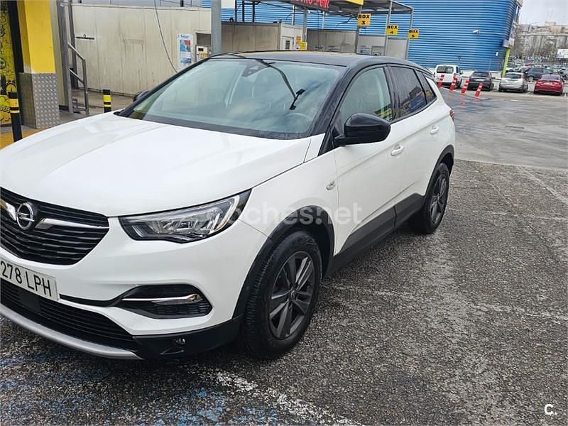 Usado Opel Grandland X Design & Tech 130 CV (95 kW) 2021 Blanco SUV