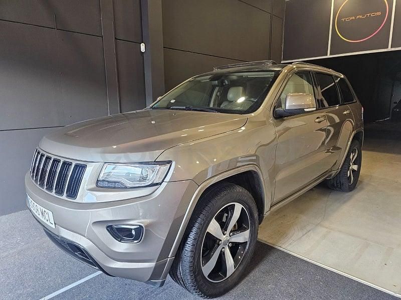 Usado Jeep Grand Cherokee Overland 352 HP (258 kW) 2016 Verde SUV