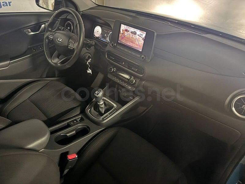 Usado Hyundai Kona 120 HP (88 kW) 2021 Azul SUV