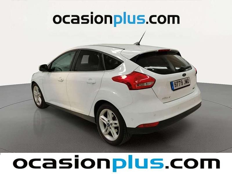 Usado Ford Focus Titanium 125 CV (91 kW) 2016 Blanco Utilitario