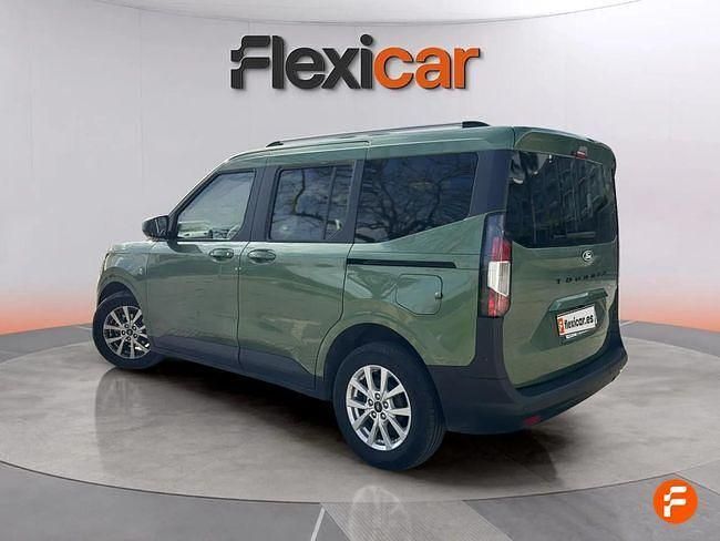 Usado Ford Tourneo Courier Titanium 125 CV (91 kW) 2024 Verde Monovolumen