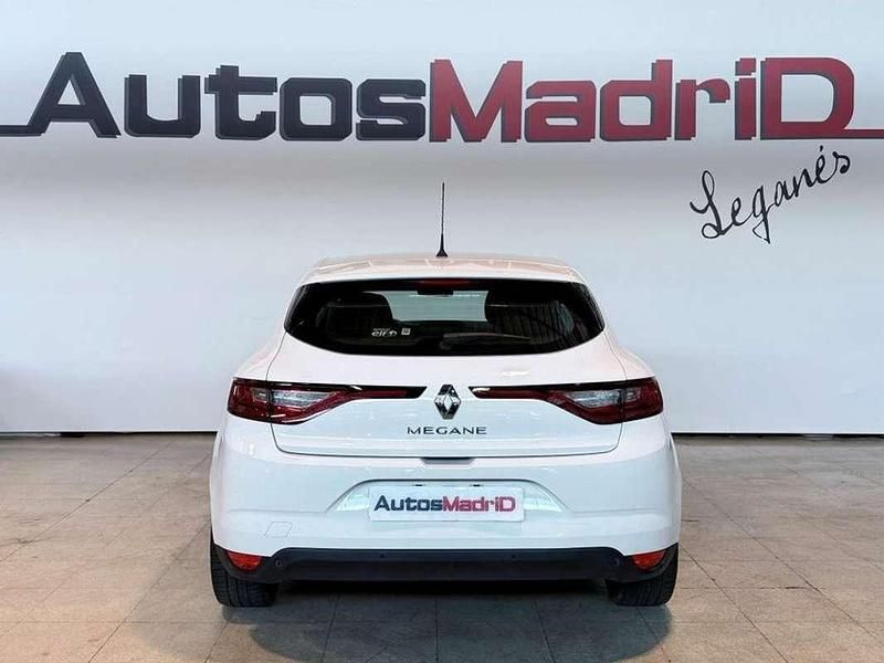 Usado Renault Mégane IV Business 95 CV (69 kW) 2018 Blanco Utilitario