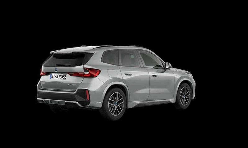 Usado BMW X1 245 CV (180 kW) 2025 Plateado SUV