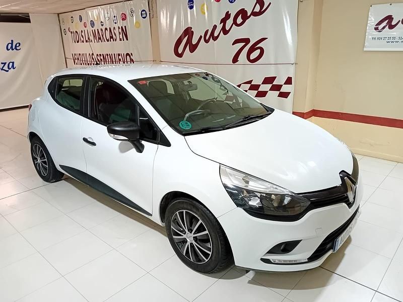 Usado Renault Clio IV Business 90 CV (66 kW) 2019 Blanco