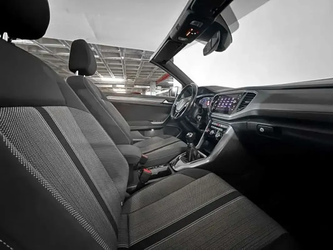 Usado VW T-Roc 110 CV (80 kW) 2021 Blanco SUV