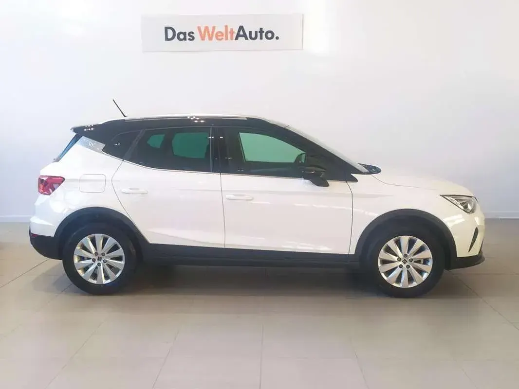 Usado Seat Arona Style 116 CV (85 kW) 2025 Blanco SUV
