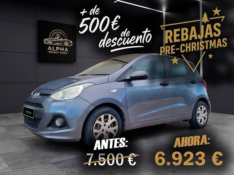 Gris Usado 2015 Hyundai i10 Utilitario | 6923 € (Precio justo) - Imagen 1/4