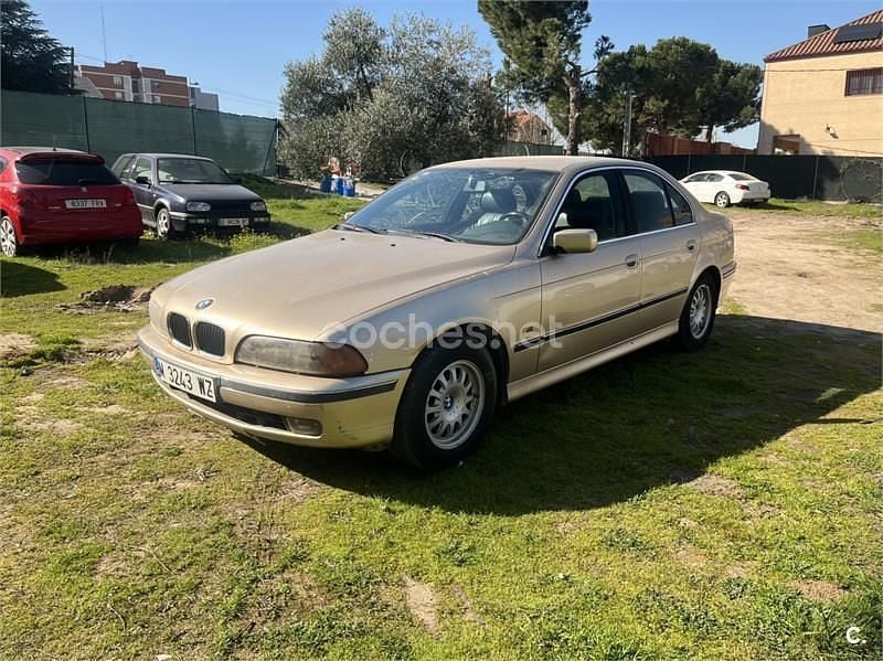 Usado BMW 523 170 CV (125 kW) 1999 Beige Berlina
