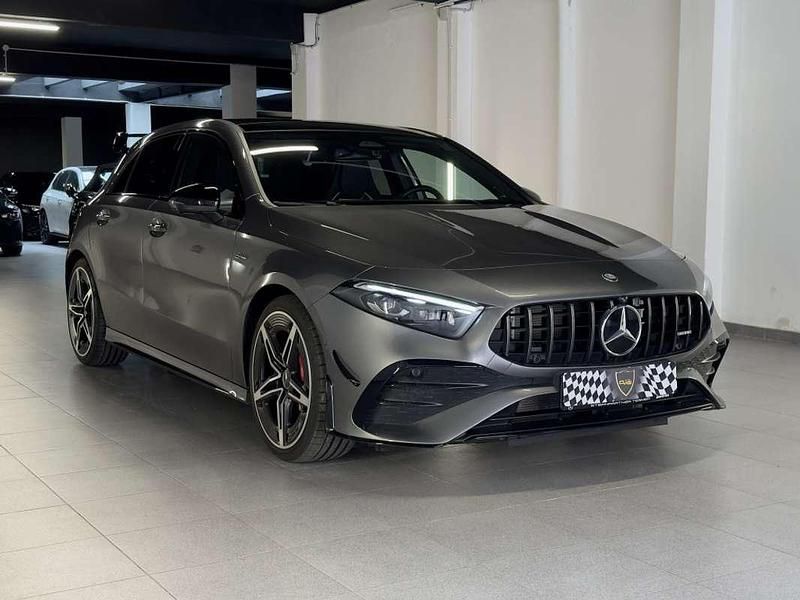 Usado Mercedes A35 AMG AMG Line Premium 306 CV (225 kW) 2024 Gris Utilitario
