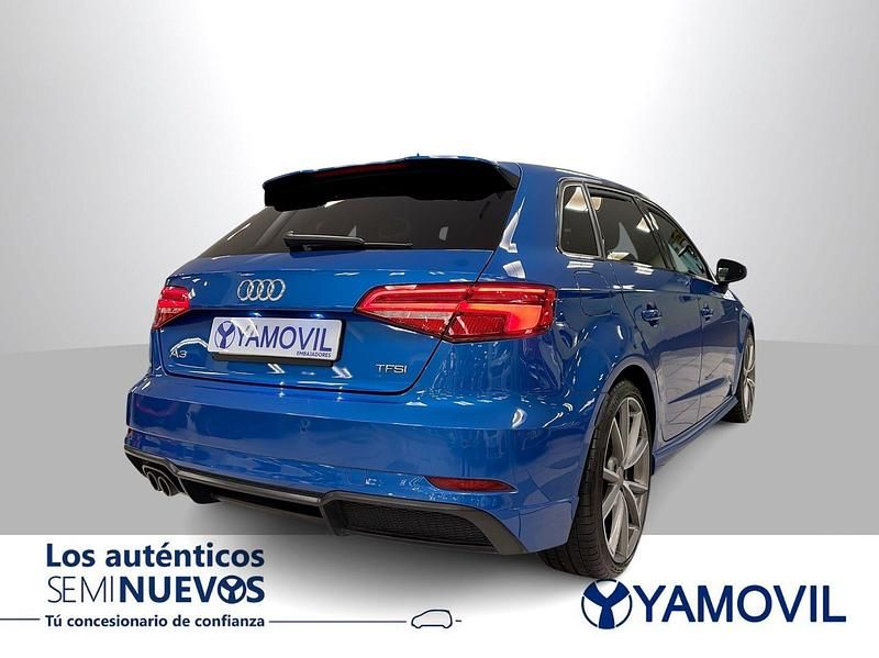 Usado Audi A3 150 CV (110 kW) 2018 Azul Berlina