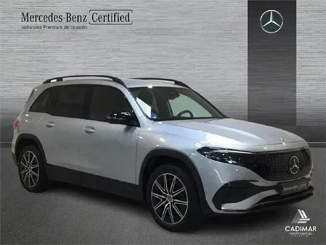 Usado Mercedes EQB300 167 kW (228 CV) 2025 Plata hightech SUV