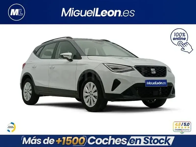 Usado Seat Arona Style 110 CV (80 kW) 2023 Blanco SUV