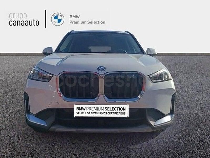 Używany BMW X1 Shadowline 245 KM (180 kW) 2024 Biały SUV
