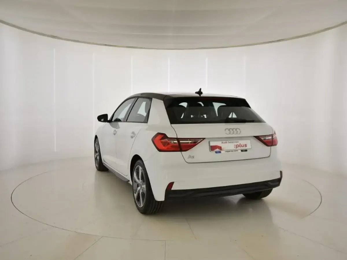 Usado Audi A1 Sportback Advanced Plus 110 CV (80 kW) 2022 Blanco Utilitario