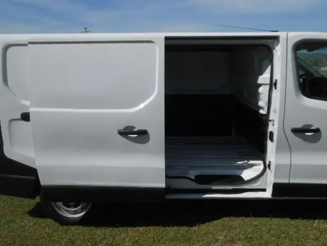 Usado Fiat Talento 125 CV (91 kW) 2018 Blanco Monovolumen