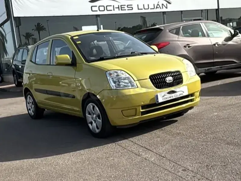 Usado Kia Picanto EX 65 CV (47 kW) 2006 Amarillo Utilitario