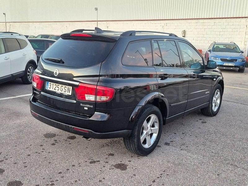 Usado Ssangyong (KGM) Kyron 138 CV (101 kW) 2009 Negro SUV