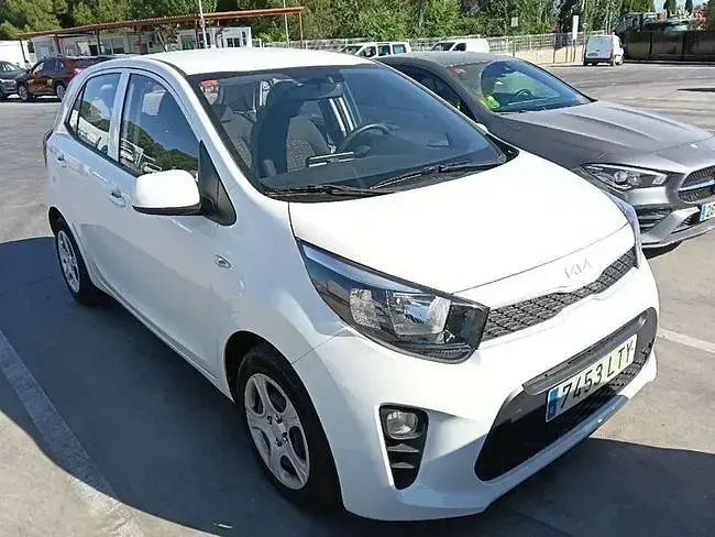 Usado Kia Picanto 67 CV (49 kW) 2021 Blanco Utilitario