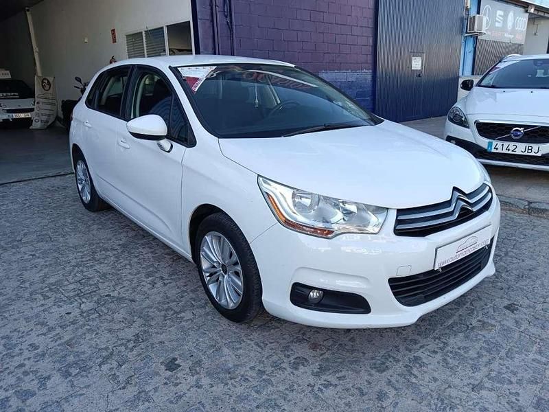 Blanco Usado 2015 Citroën C4 Live Utilitario | 6890 € (Precio justo) - Imagen 1/4